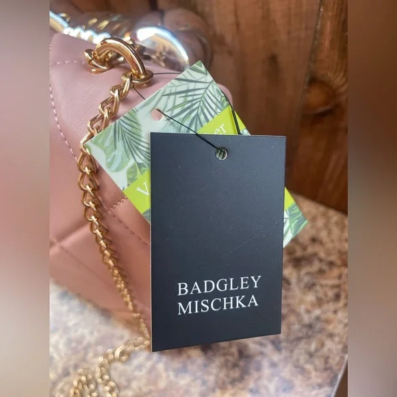 Badgley Mischka Quilted Big Chain Crossbody Bag - Picture 7 of 14